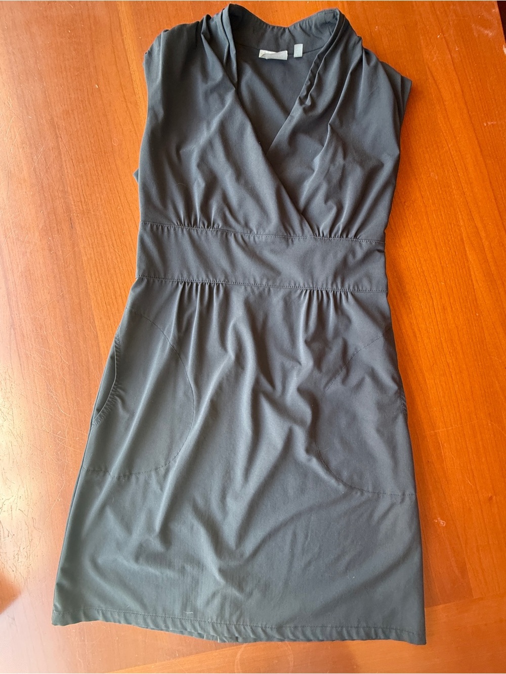 Athleta Black Sleeveless V-Neck Mini Dress